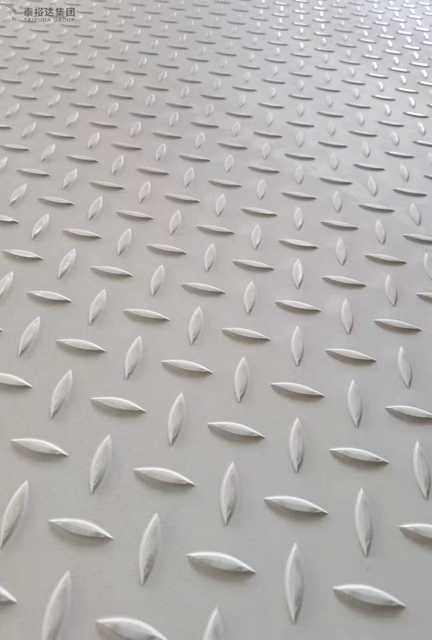 304 Hot Rolled Stainless Steel Checker Plate for Chemical Engineering