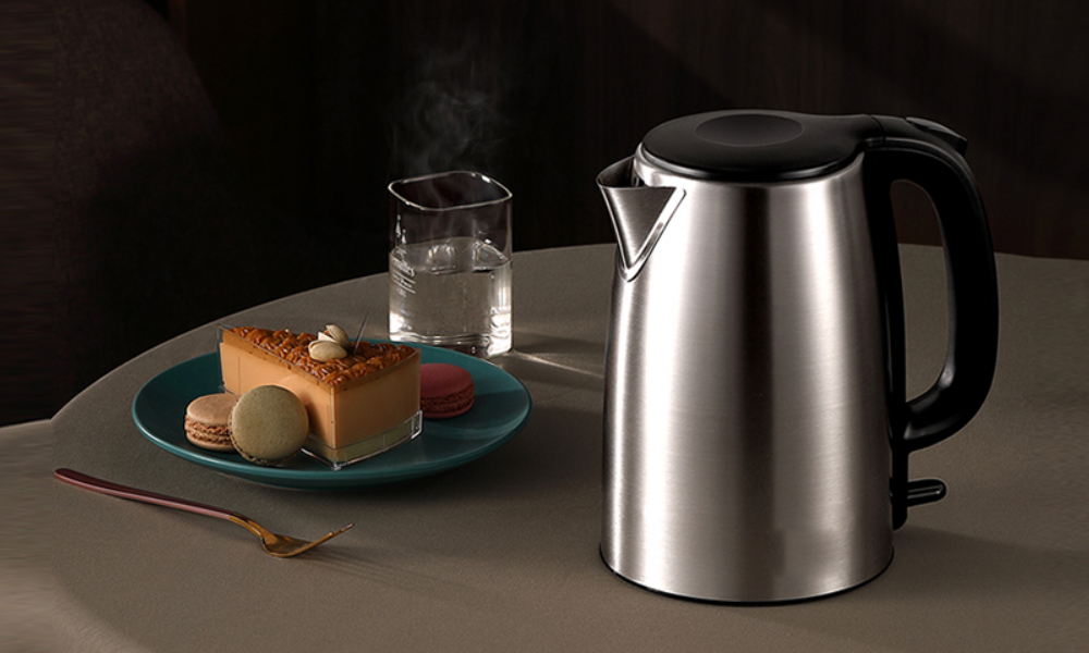 Stainless Steel is uesd in table ware2